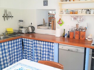 Holiday house Sutomišćica  31