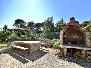 Apartment Povljana  5