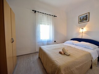 Apartment Povljana  11