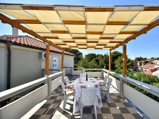 Apartment Povljana  15