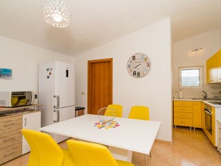 Apartment Necujam  9