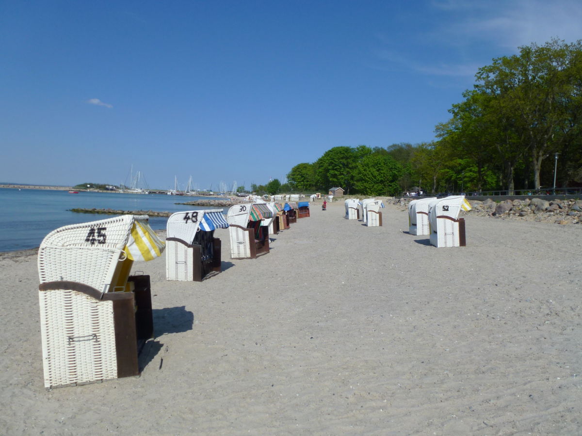 Strand in der Nähe des Hauses