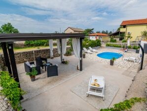 Studio flat with terrace and sea view Krasica, Rijeka AS-18059-a