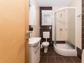 Apartment Povljana  15