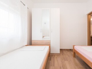 Apartment Povljana  14