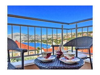 Apartment Okrug Gornji  16