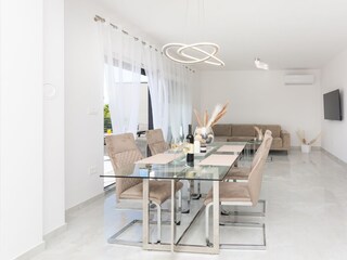 Apartment Povljana  6