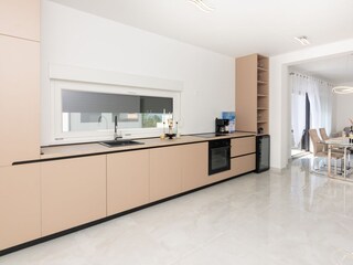 Apartment Povljana  8