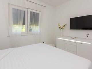 Apartment Povljana  11