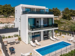 Villa Okrug Gornji  8