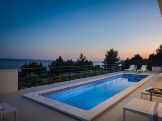 Villa Okrug Gornji  14