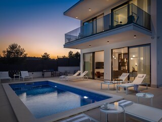 Villa Okrug Gornji  33