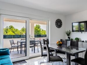 Two bedroom apartment with terrace and sea view Vir - Lozice, Vir A-23514-a