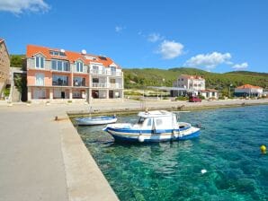 Three bedroom apartment near beach Prižba, Korčula A-14499-b