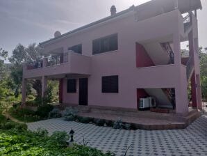 One bedroom apartment with balcony and sea view Vinišće, Trogir A-17062-b