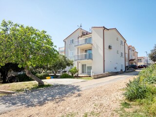 Apartment Rogoznica  9