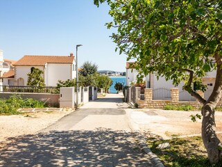 Apartment Rogoznica  16