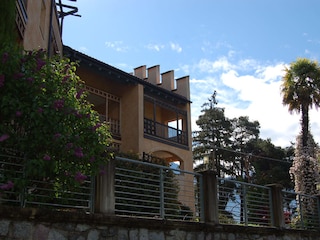 Apartment Riffian Outdoor Recording 8