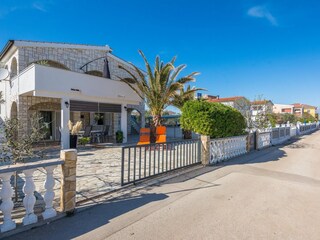 Apartment Povljana  1