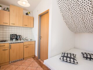 Apartment Povljana  5