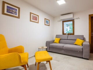 Apartment Povljana  6