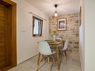 Apartment Povljana  9