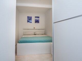 Apartment Povljana  15