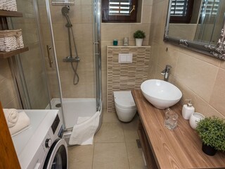 Apartment Povljana  12