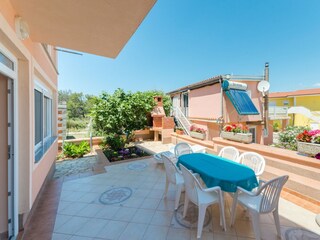 Apartment Povljana  15