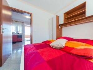 Two bedroom apartment with balcony Vir - Lozice, Vir A-18567-b