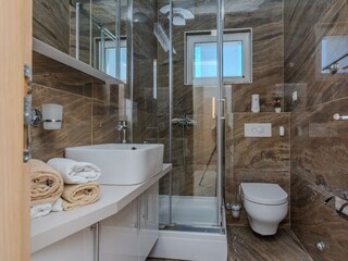 Apartment Povljana  15