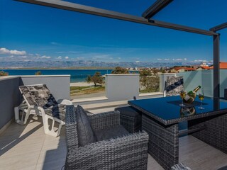 Apartment Povljana  18