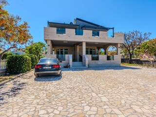 Apartment Povljana  7