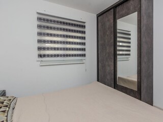 Apartment Povljana  12