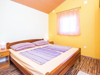 Apartment Povljana  10