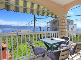 Apartment Arbanija  1