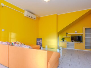 Apartment Povljana  8