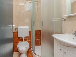 Apartment Povljana  15