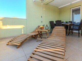 Apartment Povljana  17