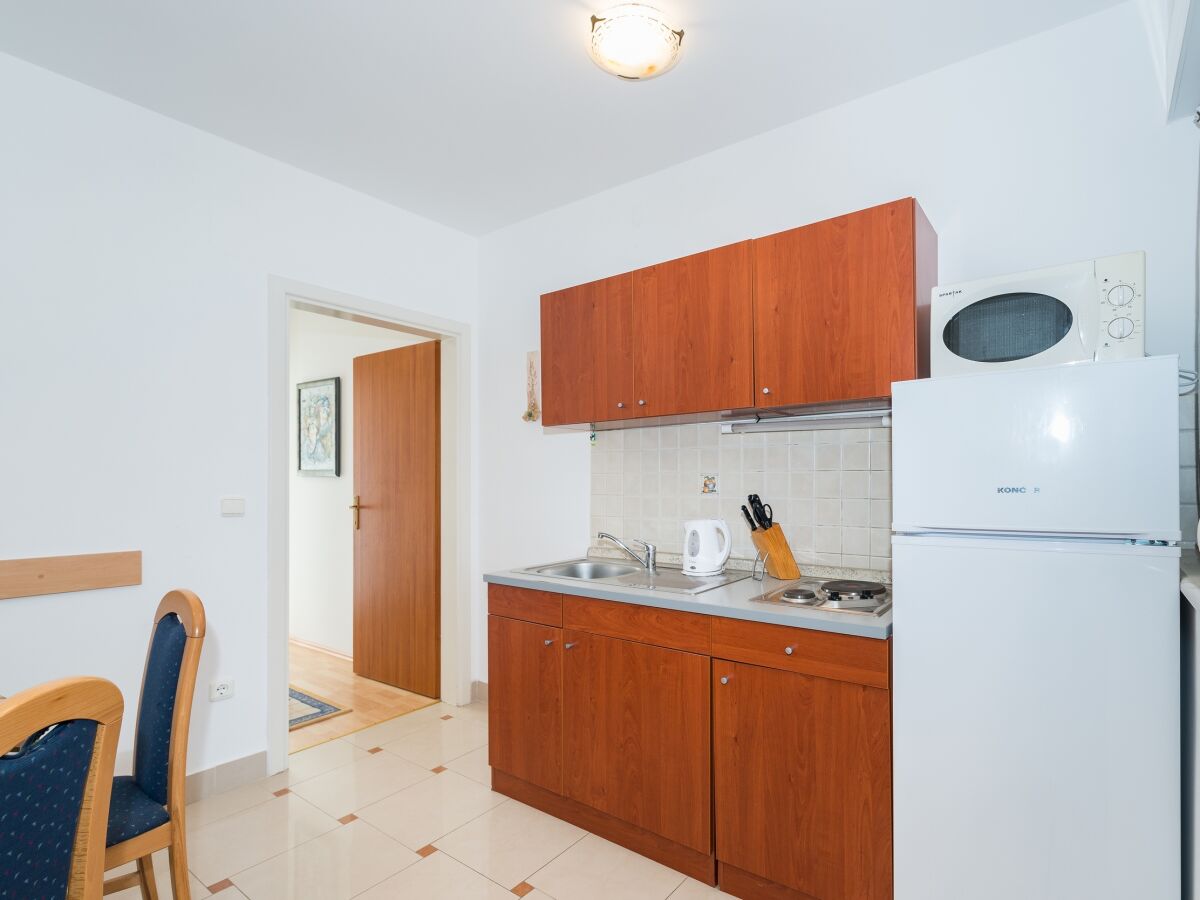 Apartment Povljana 14