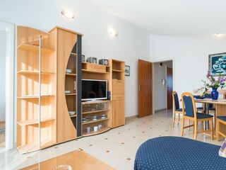 Apartment Povljana  15