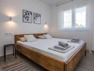 Apartment Povljana  13