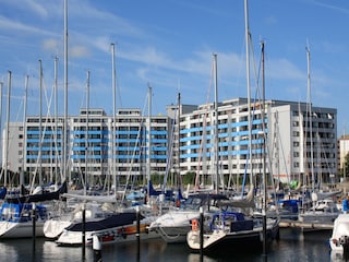 Yachthafen mit Ostsee-Residenz