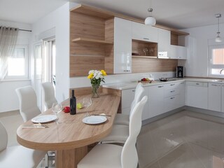 Apartment Povljana  12