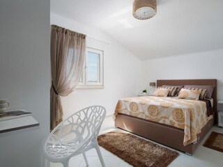 Apartment Povljana  7