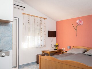 Apartment Povljana  17