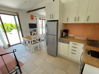 Apartment Povljana  12