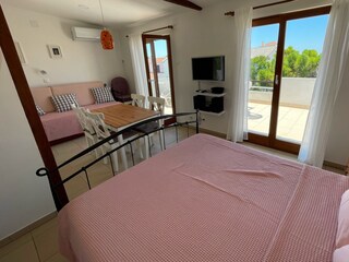 Apartment Povljana  15