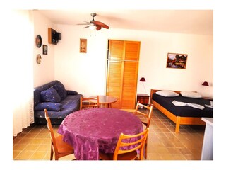 Apartment Pag (Stadt)  3