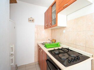 Apartment Povljana  10